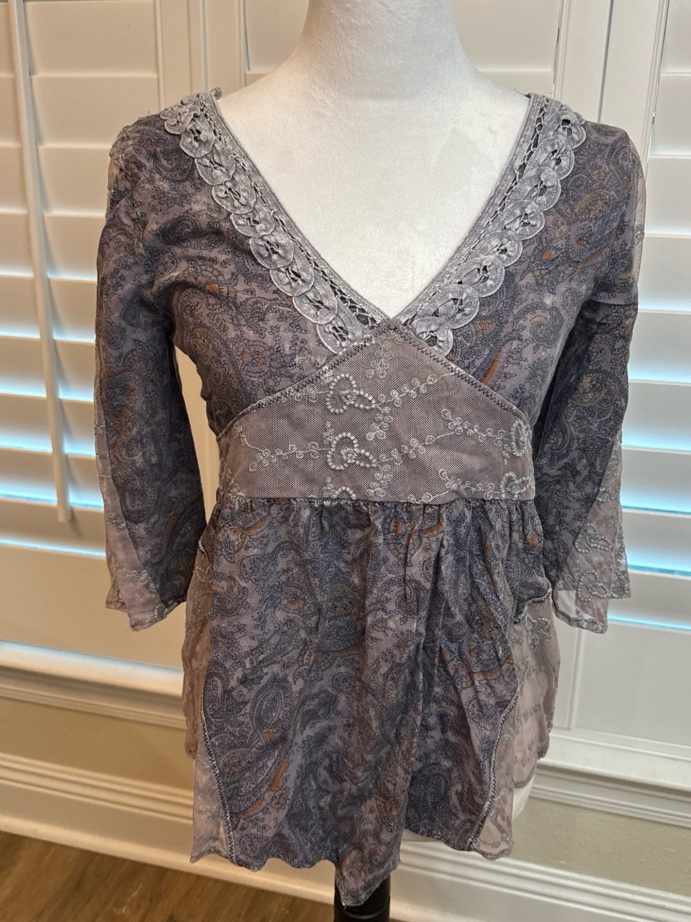 Gimmicks by BKE boho top